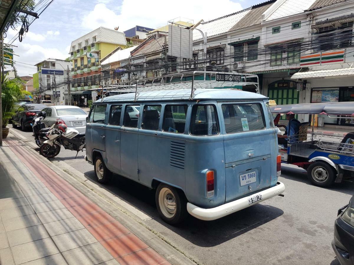 Tepbunthom Hostel Bangkok Exteriör bild